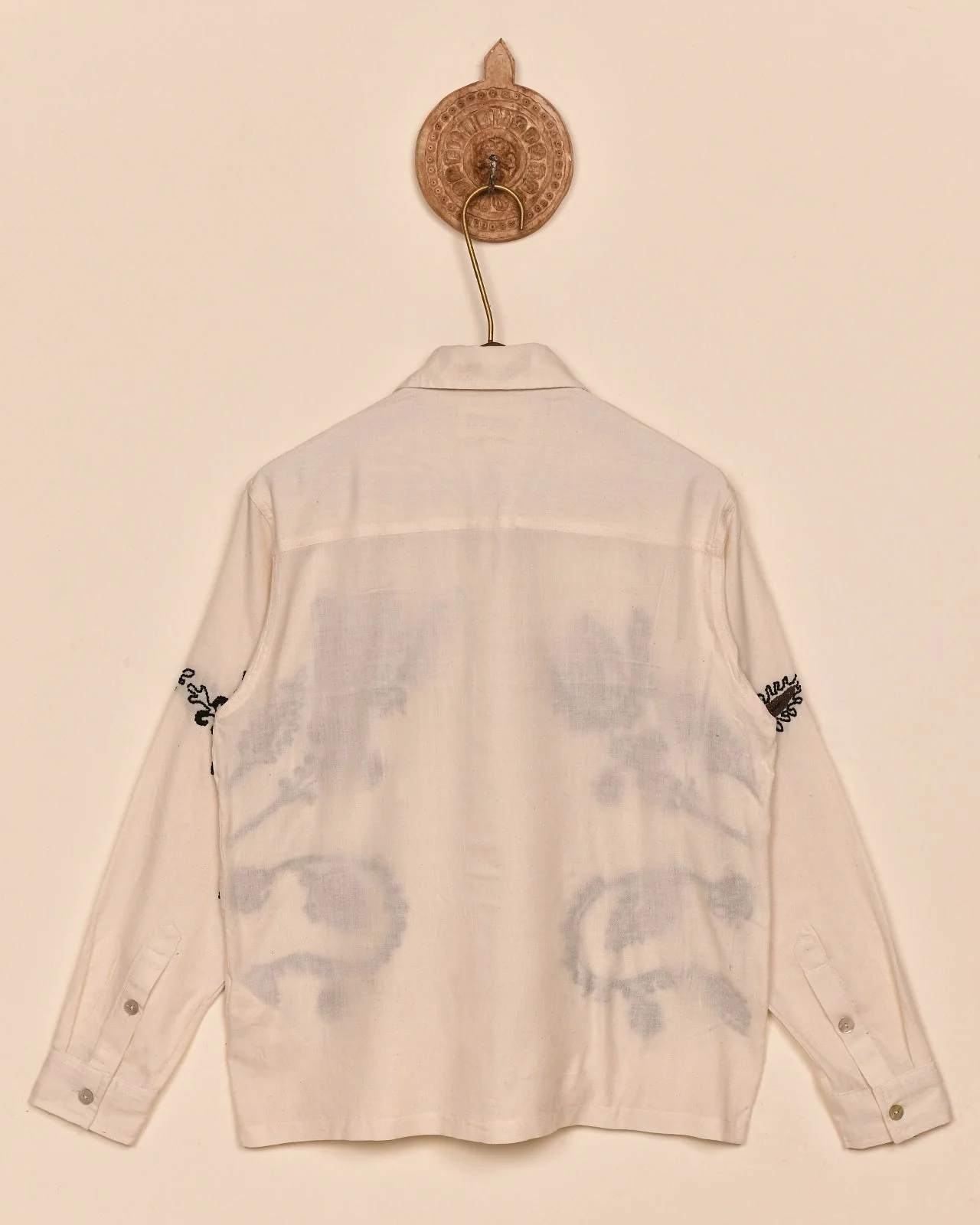 EMBROIDERED KNOT SHIRT - Image 3