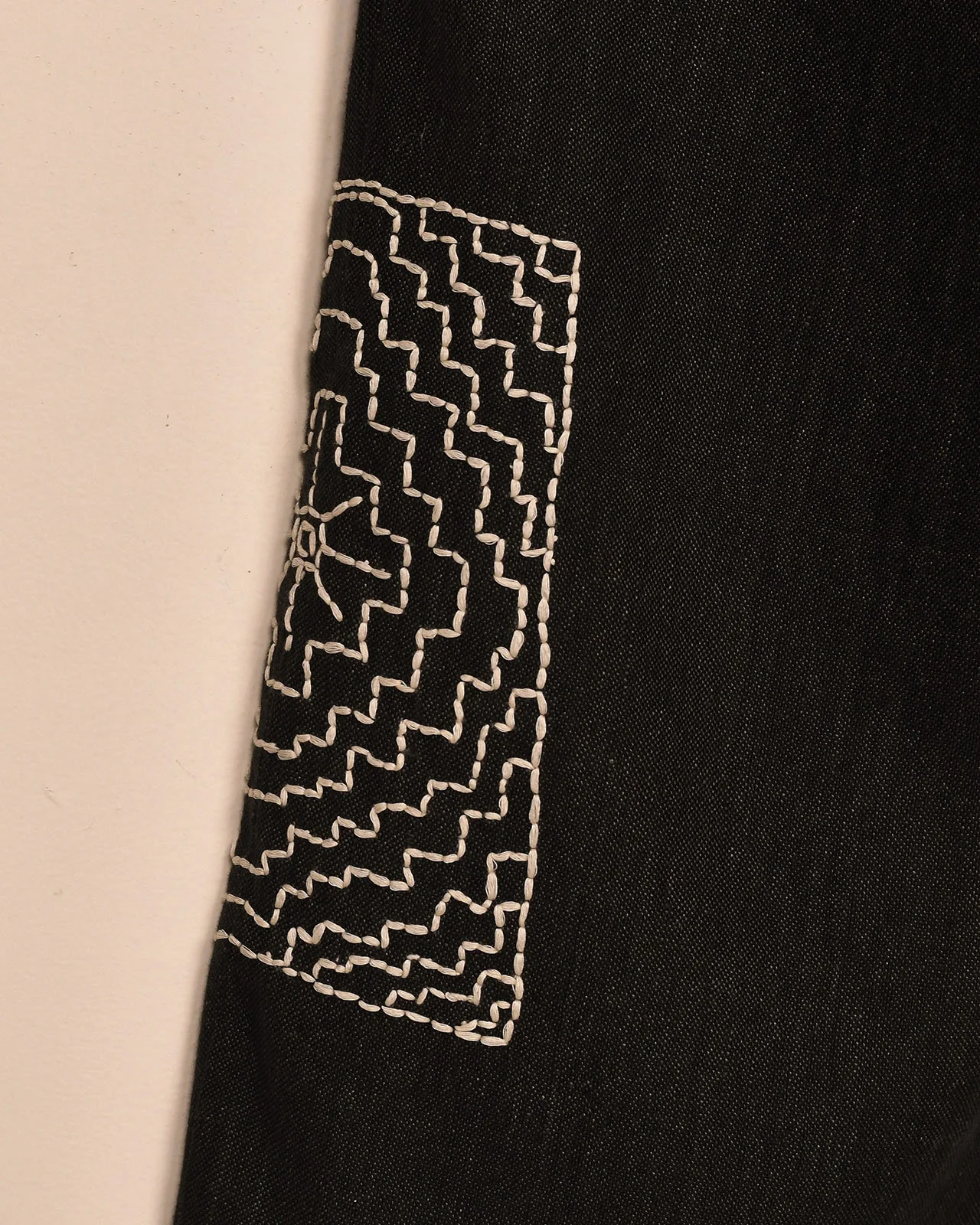 SIDE PLEAT TROUSER - Image 2
